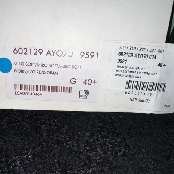 Gucci x Disney Mickey Mouse Sneakers - Picture 12 of 12